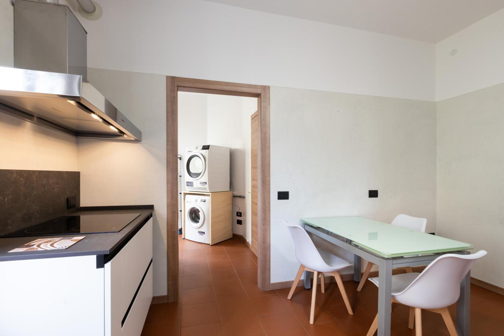 Al Colonnato - Vicinissimo Al Centro, Ideale Per Famiglie E Gruppi Di Amici Apartamento